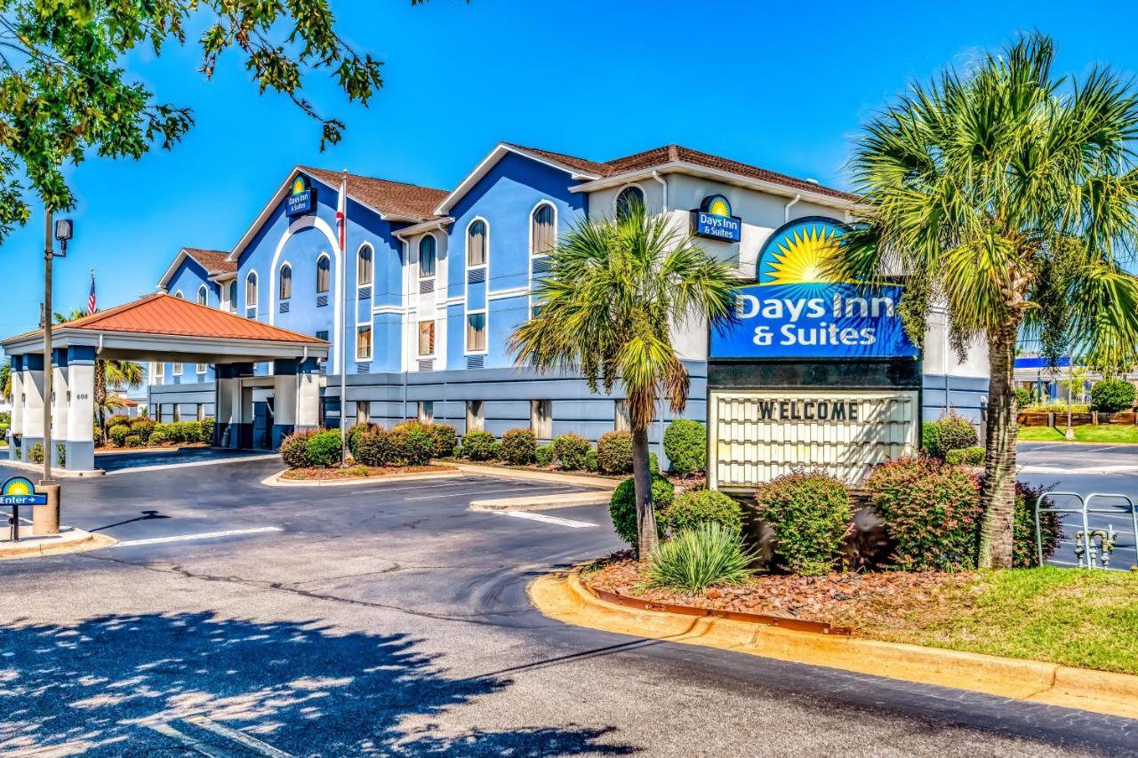 Days Inn & Suites By Wyndham Prattville-Montgomery Exterior photo